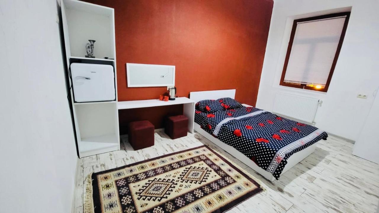 Lovely Guest House Tiflis Dış mekan fotoğraf